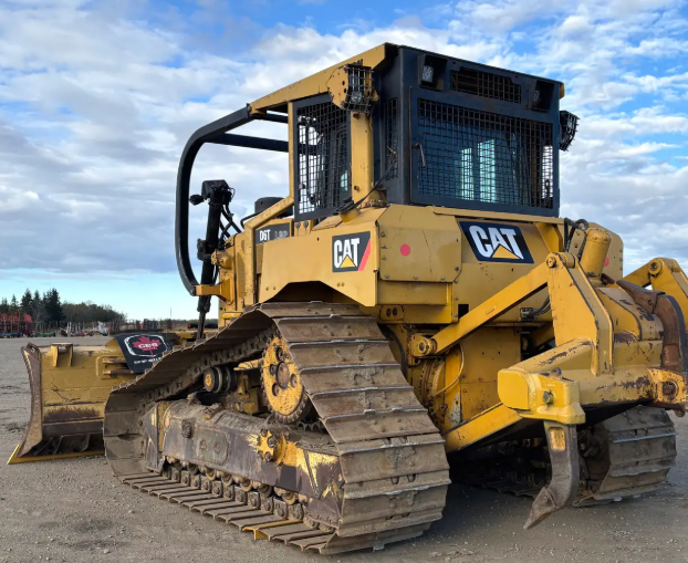 2012 CATERPILLAR CAT D6T LGP Dozer for Sale